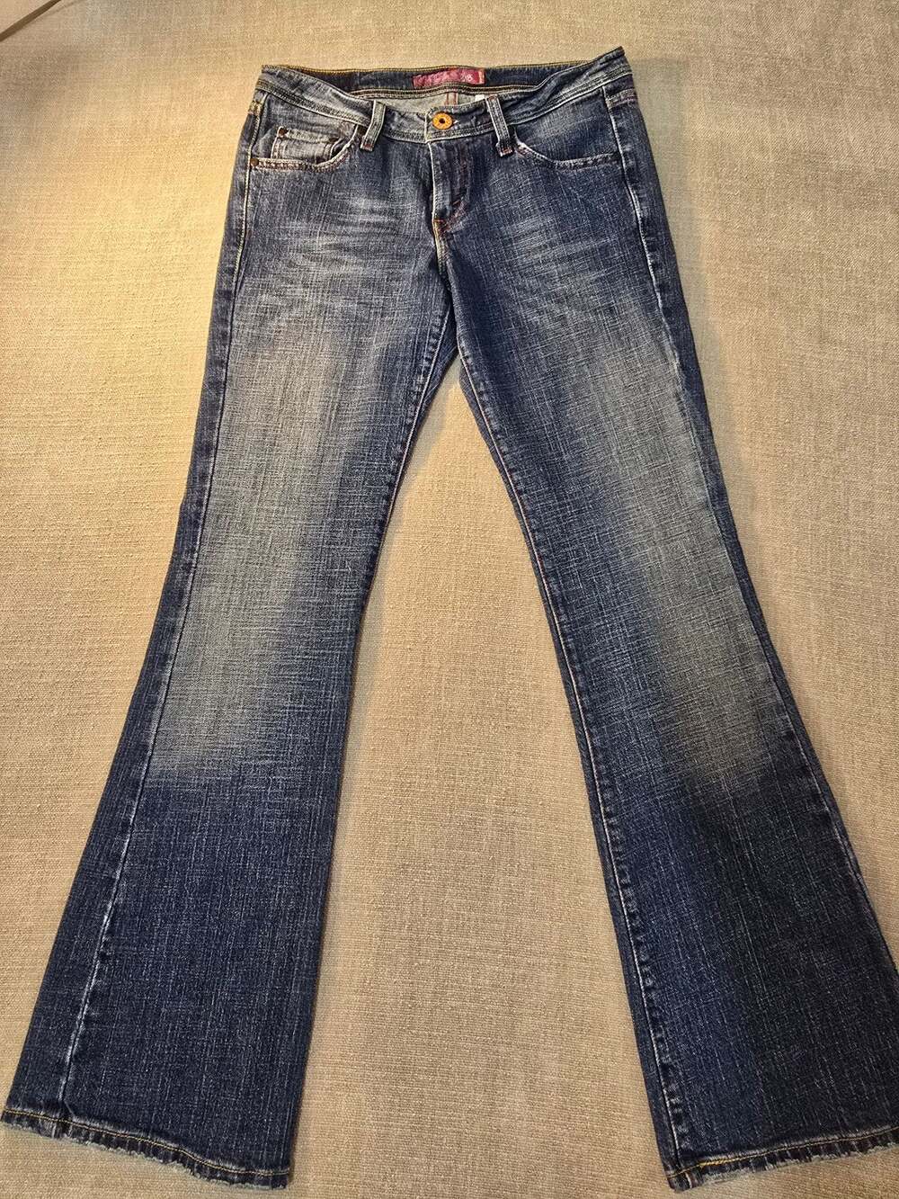 Levi's 518 Superlow Boot Cut Jeans Size 9M